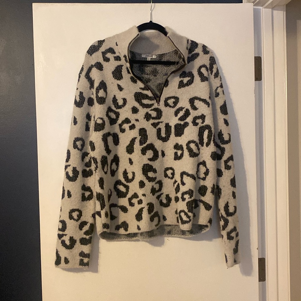 CHEETAH PRINT QUARTER-ZIP